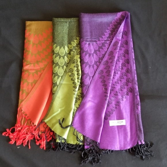 Reversible patterned pashmina - Picture 2 of 5